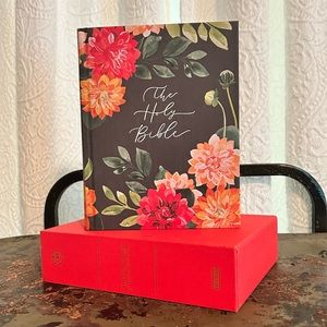 NIB Hosanna Revival Journaling Bible CSB